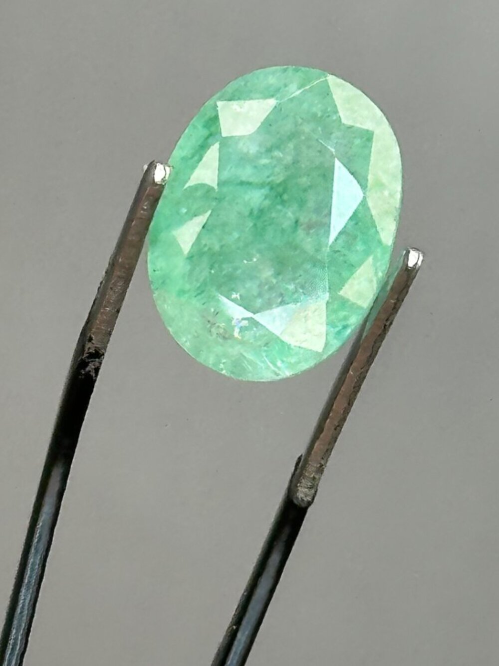 Certified Glowy Natural Emerald